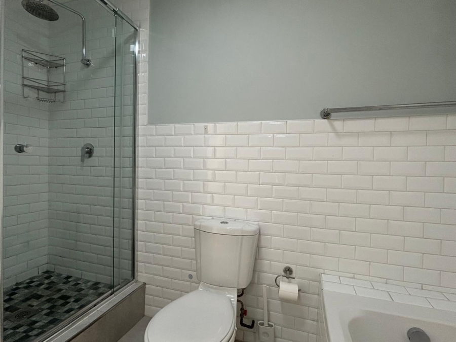 To Let 2 Bedroom Property for Rent in Royal Ascot Western Cape
